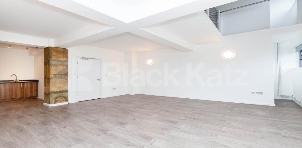 			STUNNING 2 BEDROOM WAREHOUSE APARTMENT, 3 Bedroom, 2 bath, 1 reception Flat			 ABILITY VIEW-KINGSLAND ROAD, DALSTON/HAGGERSTON